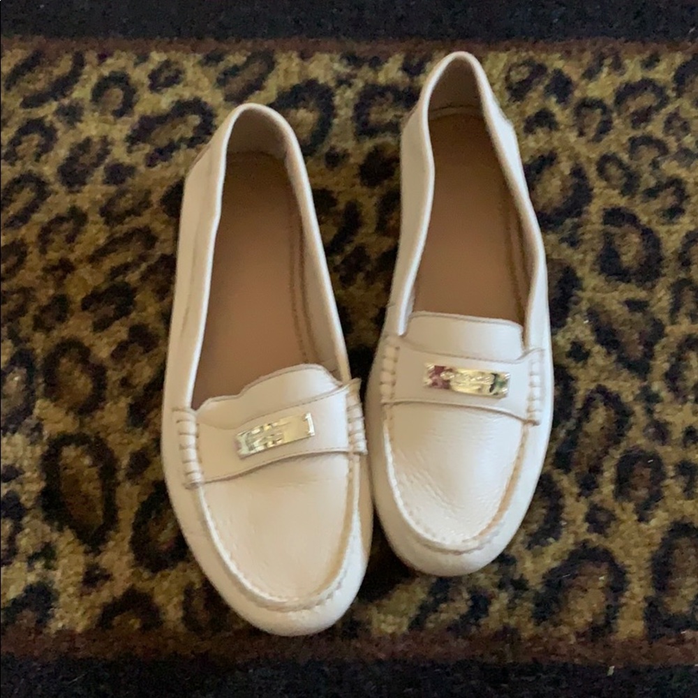 Coach Beige flats